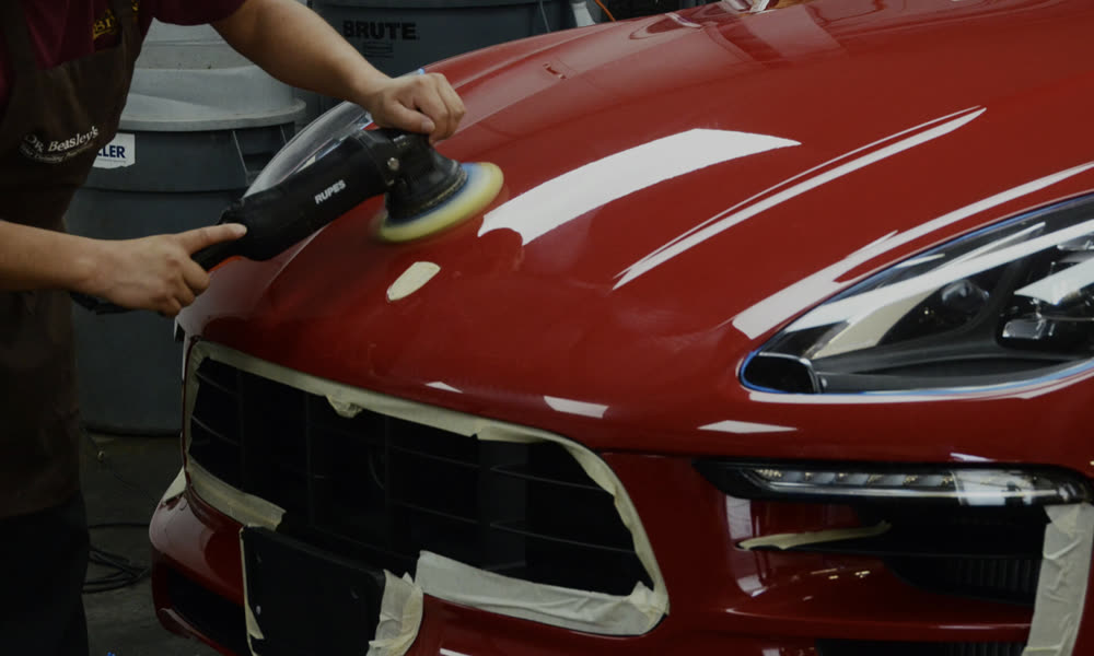 Machine polishing paint with a RUPES polisher